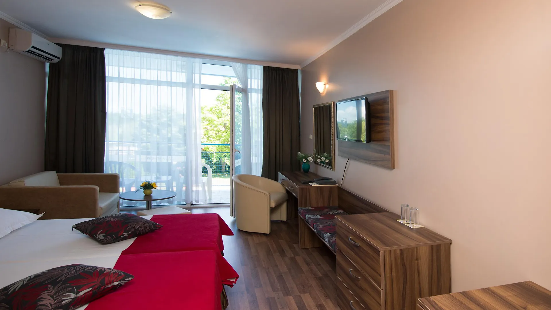Regata Palace Hotel Sunny Beach 4*,